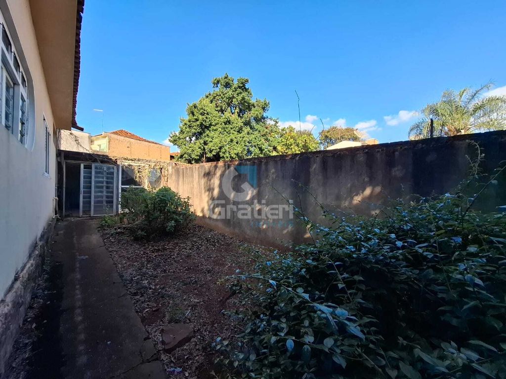 Imóvel comercial à venda na Vila Furlan