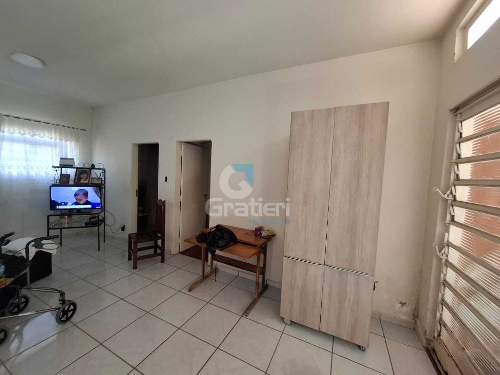 Imóvel comercial à venda na Vila Furlan