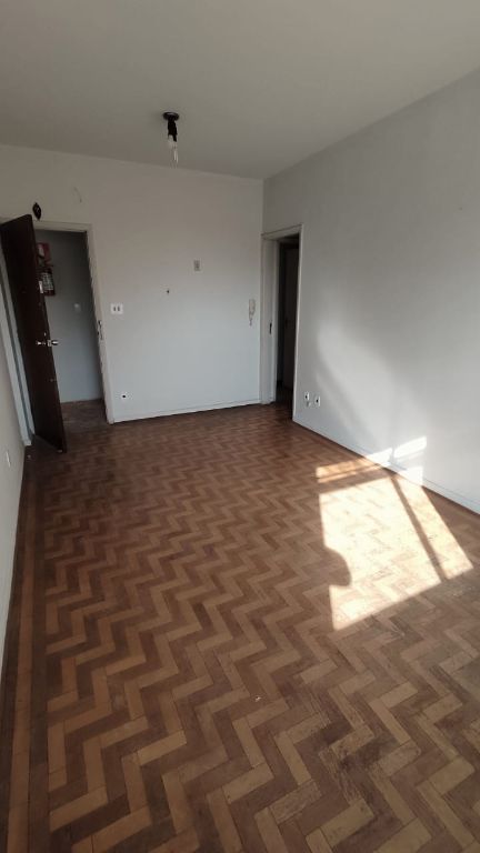 APARTAMENTO 3 QUARTOS - Edifício Diplomata 100 mts da UNIARA