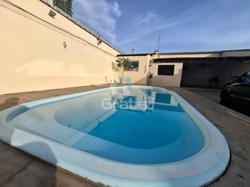 Casa com piscina à venda no jardim das gaivotas