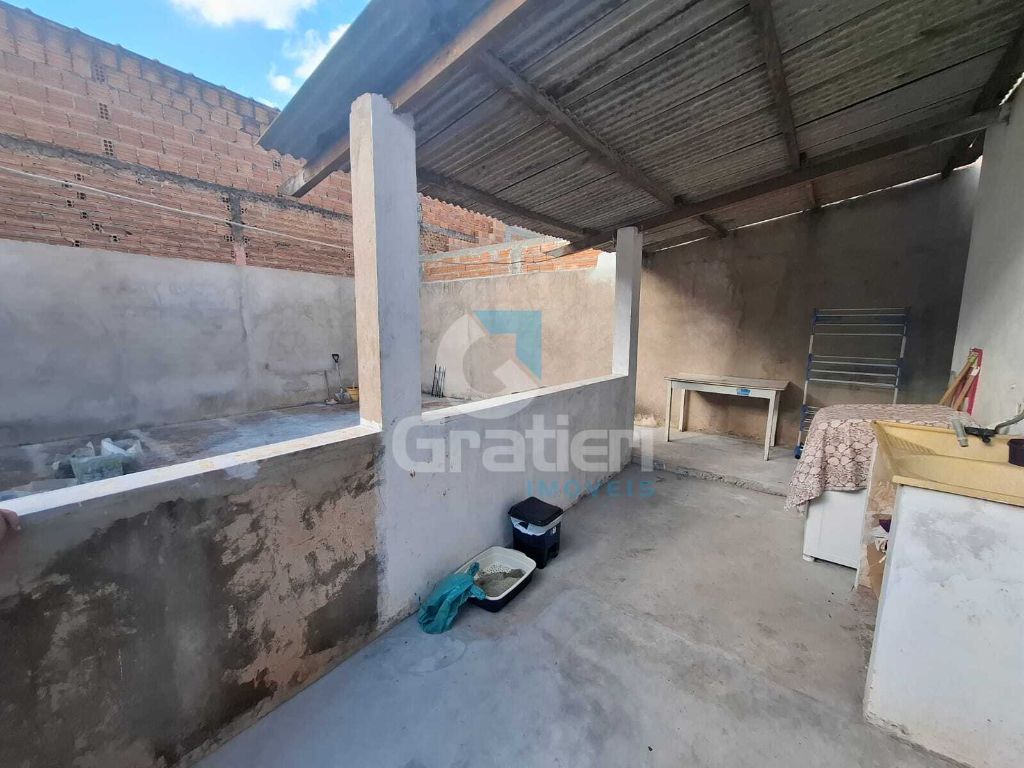 Casa à venda no lupo ii