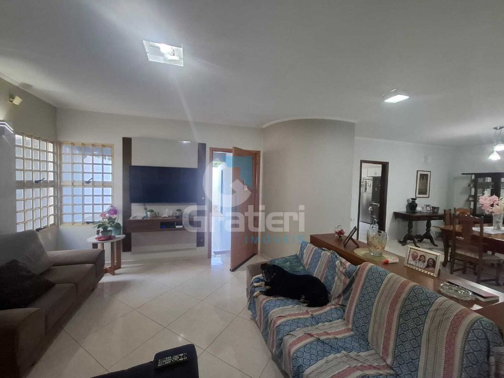 Casa à venda na vila harmonia