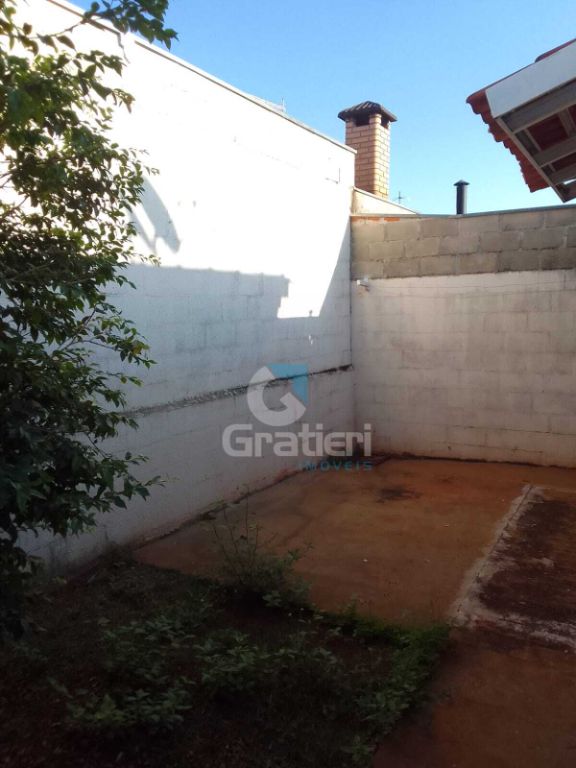 Casa à venda no condomínio villagio do sol