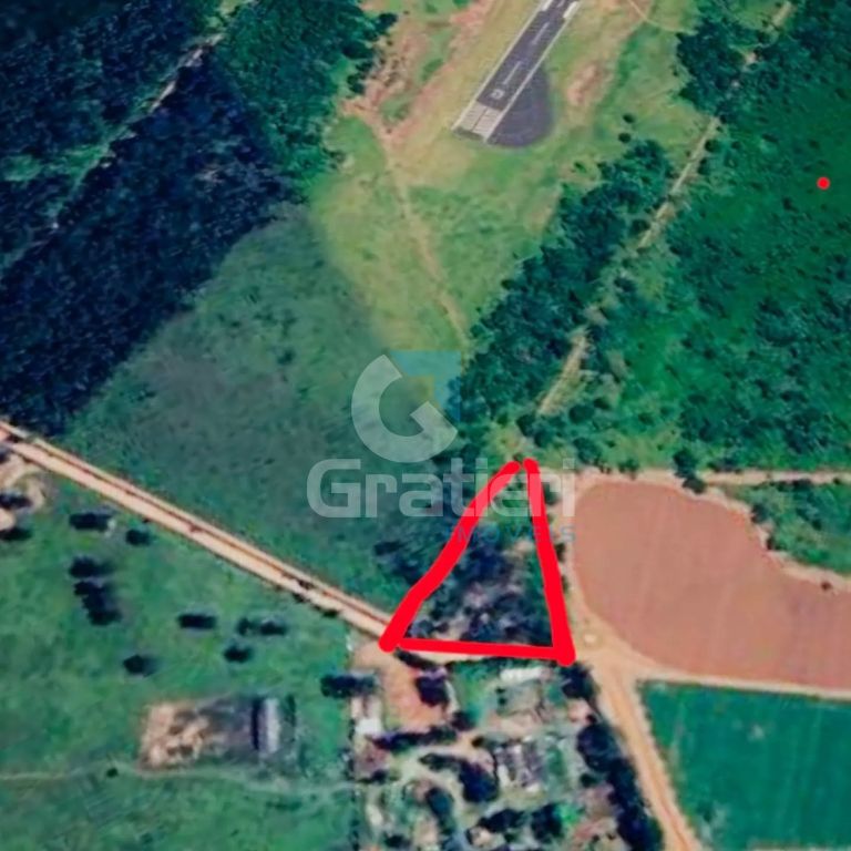 Chácara 8 mil m² perto do aeroporto