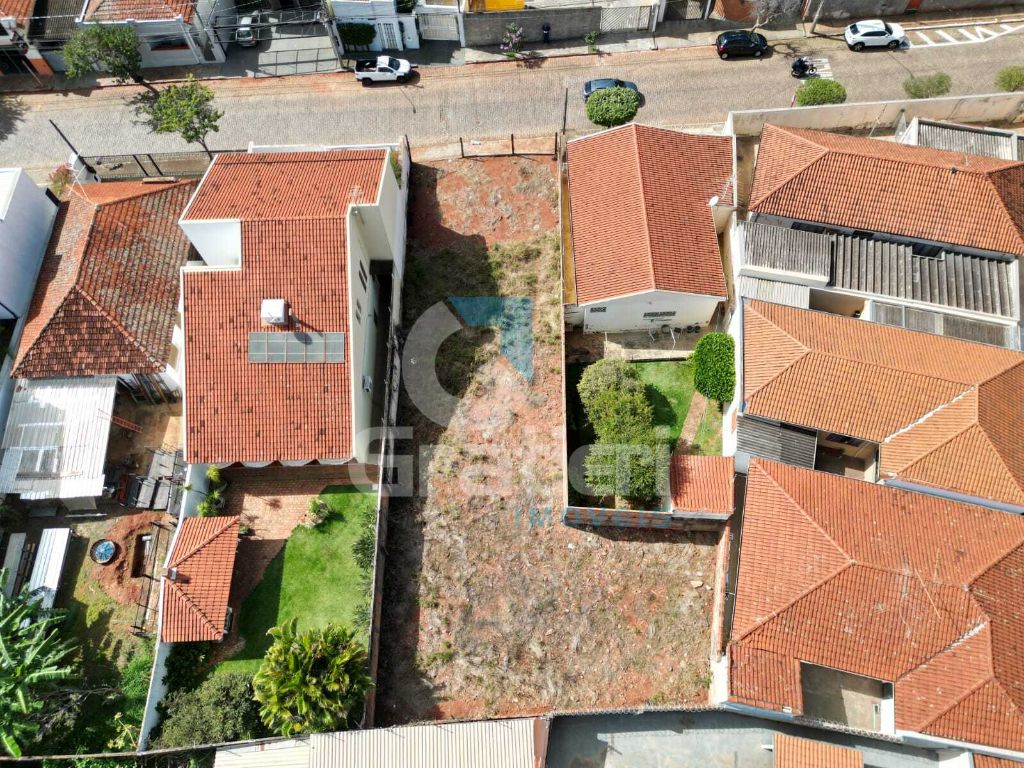 Terreno 478 m² no centro - rua carlos gomes