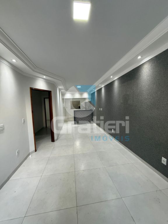 Casa com suíte e área gourmet no Jardim Alvorada