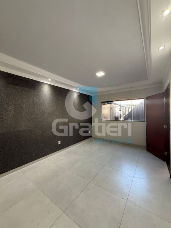 Casa com suíte e área gourmet no jardim alvorada