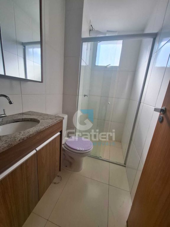 Apartamento no condomínio parque do sol