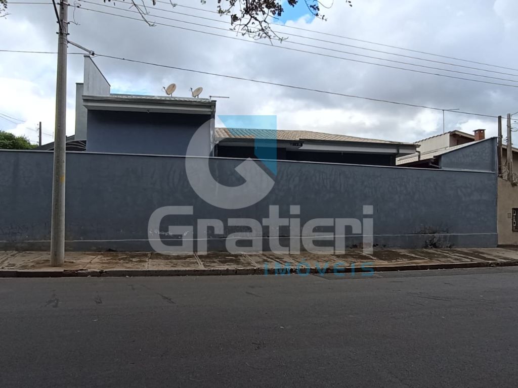 Casa com 3 dormitórios e área gourmet no Selmi Dei