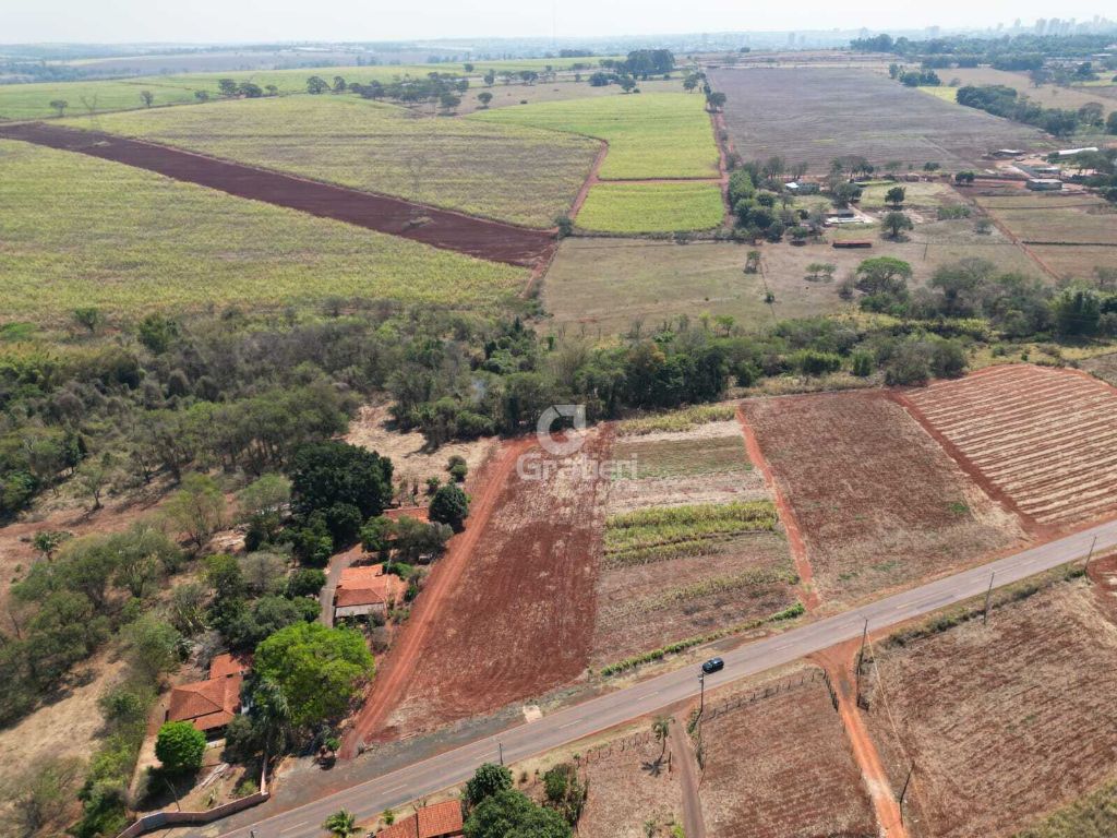 Área 7.500 m² de frente para a rodovia - bairro dos machados