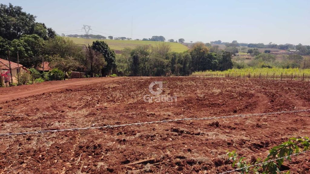 Área 7.500 m² de frente para a rodovia - bairro dos machados
