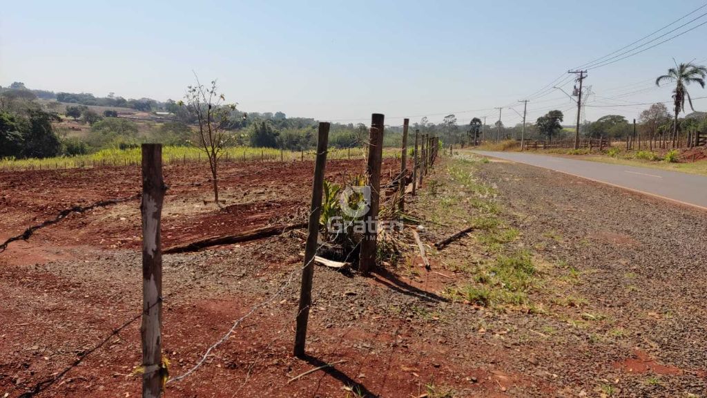 Área 7.500 m² de frente para a rodovia - bairro dos machados
