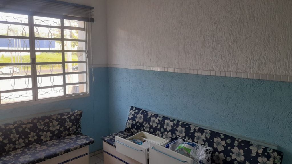 Casa comercial no centro