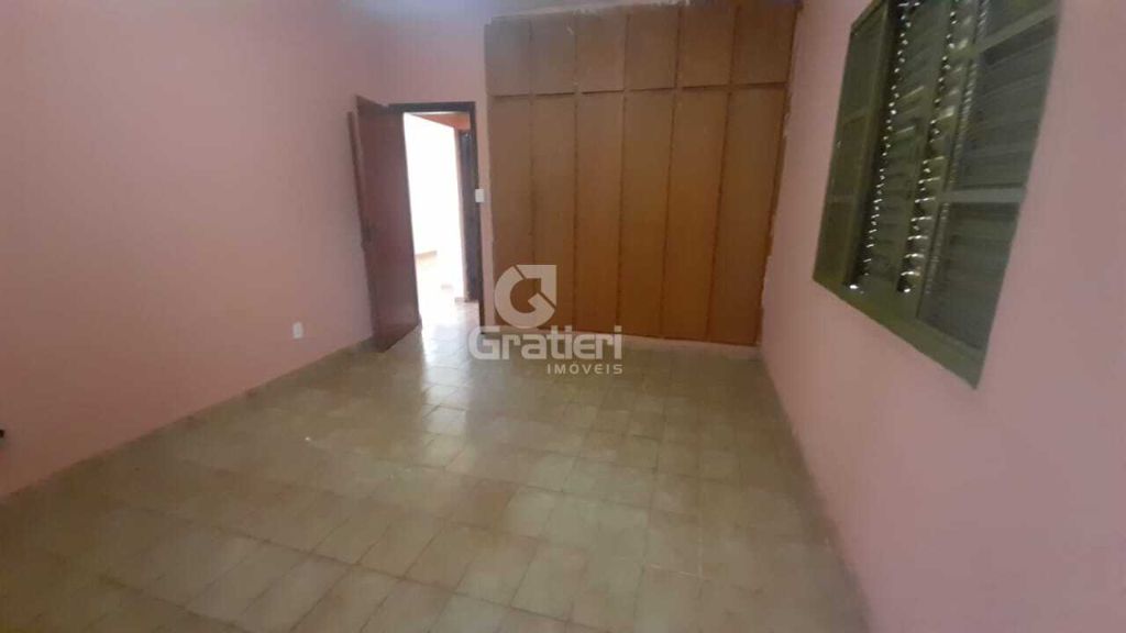 Casa 4 dormitórios sendo 1 suíte Jardim Paulistano
