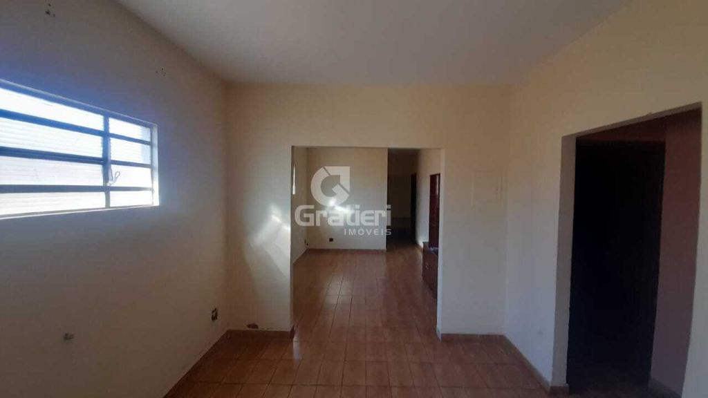 Casa 4 dormitórios sendo 1 suíte Jardim Paulistano