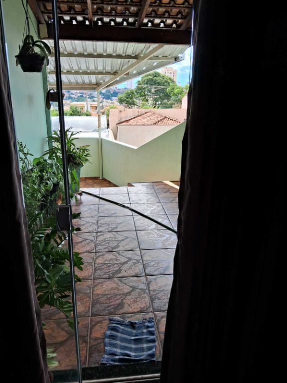 Imóvel Comercial e Residencial no Jardim Panorama
