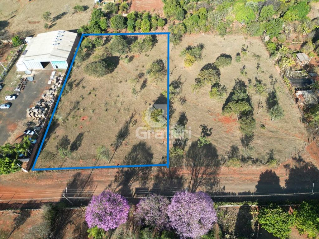Chácara no portal das laranjeiras c/ 5.000 m²