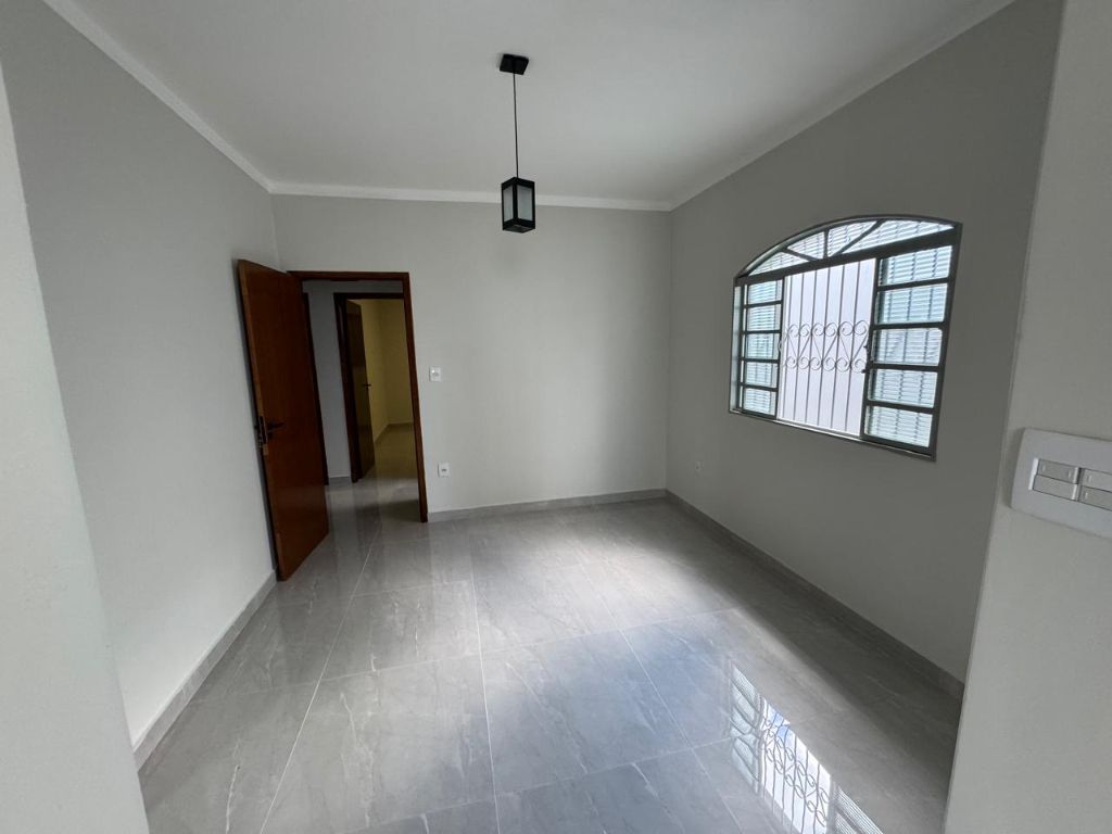 Casa à venda 3 quartos – jardim das estações