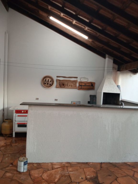 Casa 2 suítes - jd. Maria luiza