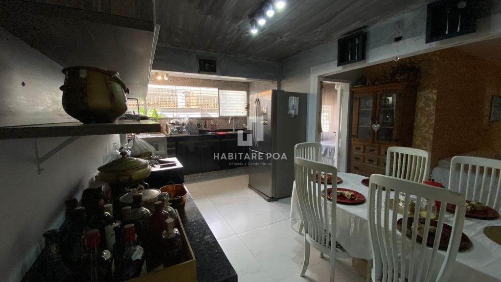 Apartamento de 4 dormitórios com suíte para alugar na Bela Vista - Porto Alegre