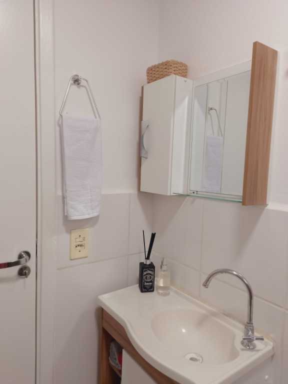 Venda de apartamentos / padrão na cidade de araraquara
