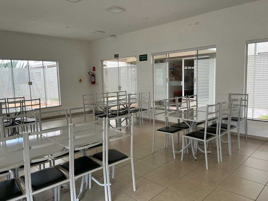 Venda de Apartamentos / Padrão na cidade de Araraquara