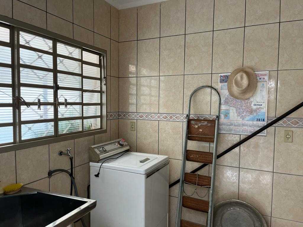 Venda de Casas / Padrão na cidade de Araraquara