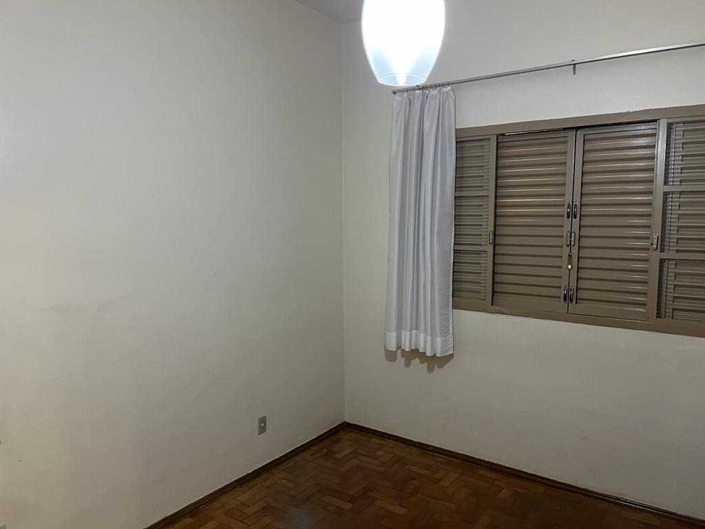 Venda de Casas / Padrão na cidade de Araraquara
