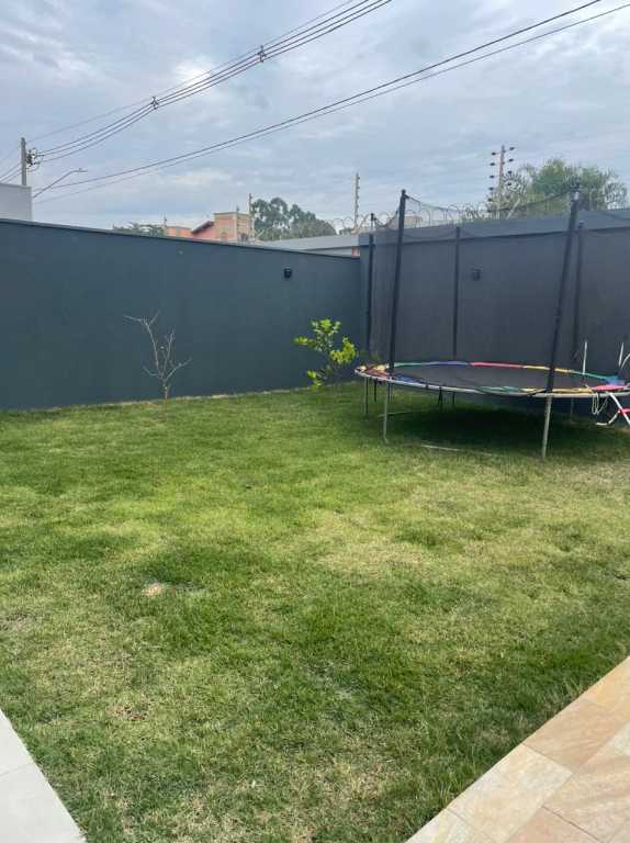 Venda de Casas / Condomínio na cidade de Araraquara