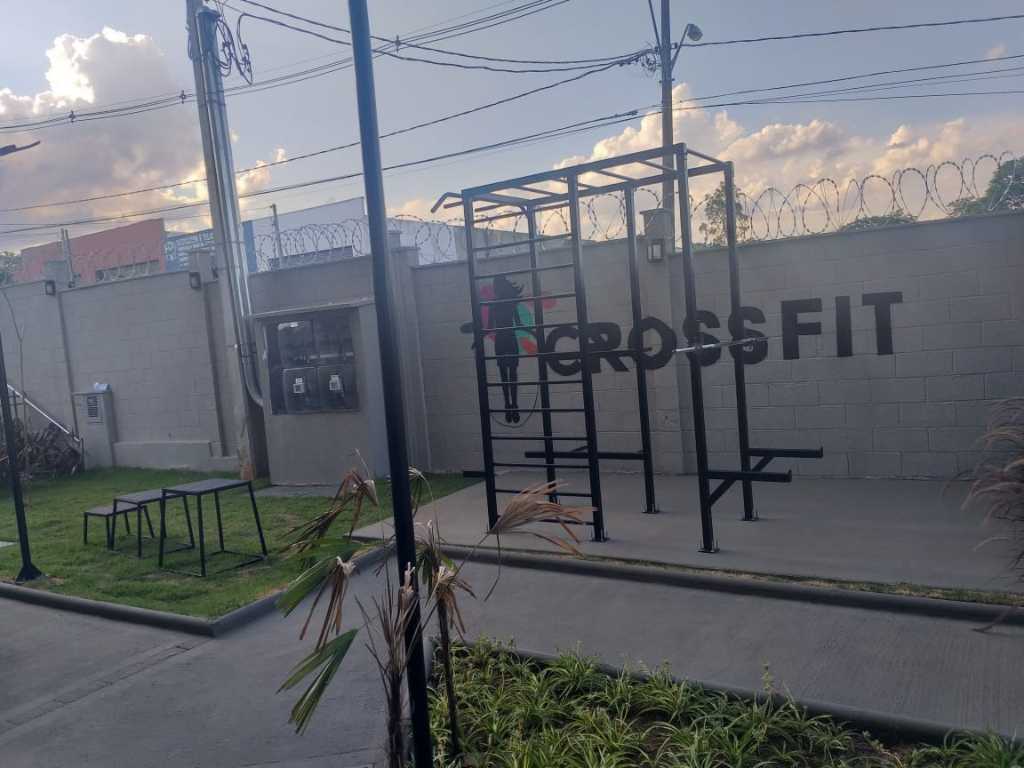 Venda de Apartamentos / Padrão na cidade de Araraquara