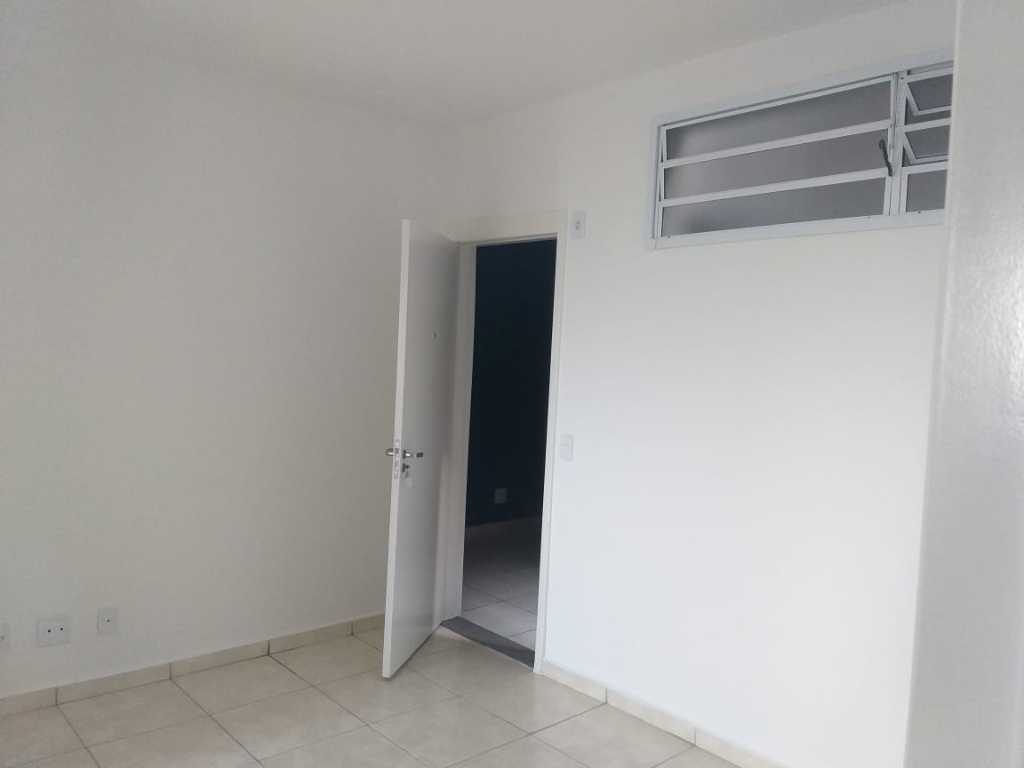 Venda de apartamentos / padrão na cidade de araraquara