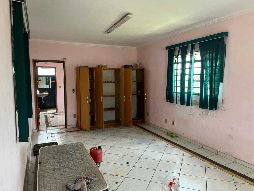 Venda de comercial / barracão/galpão na cidade de araraquara