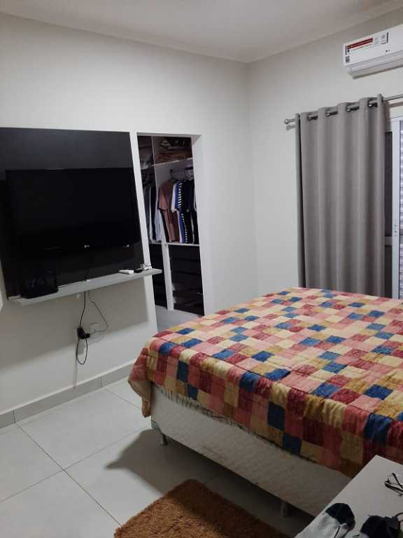 Venda de casas / condomínio na cidade de araraquara