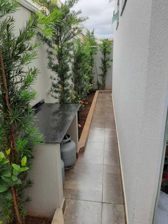 Venda de Casas / Condomínio na cidade de Araraquara