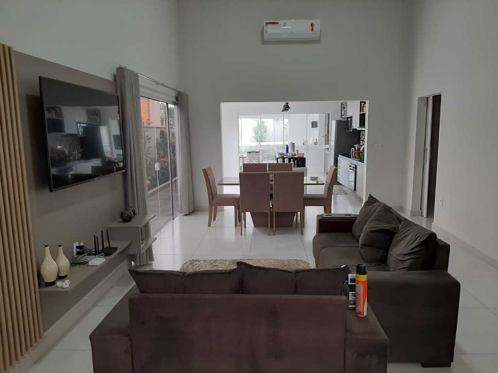 Venda de casas / condomínio na cidade de araraquara