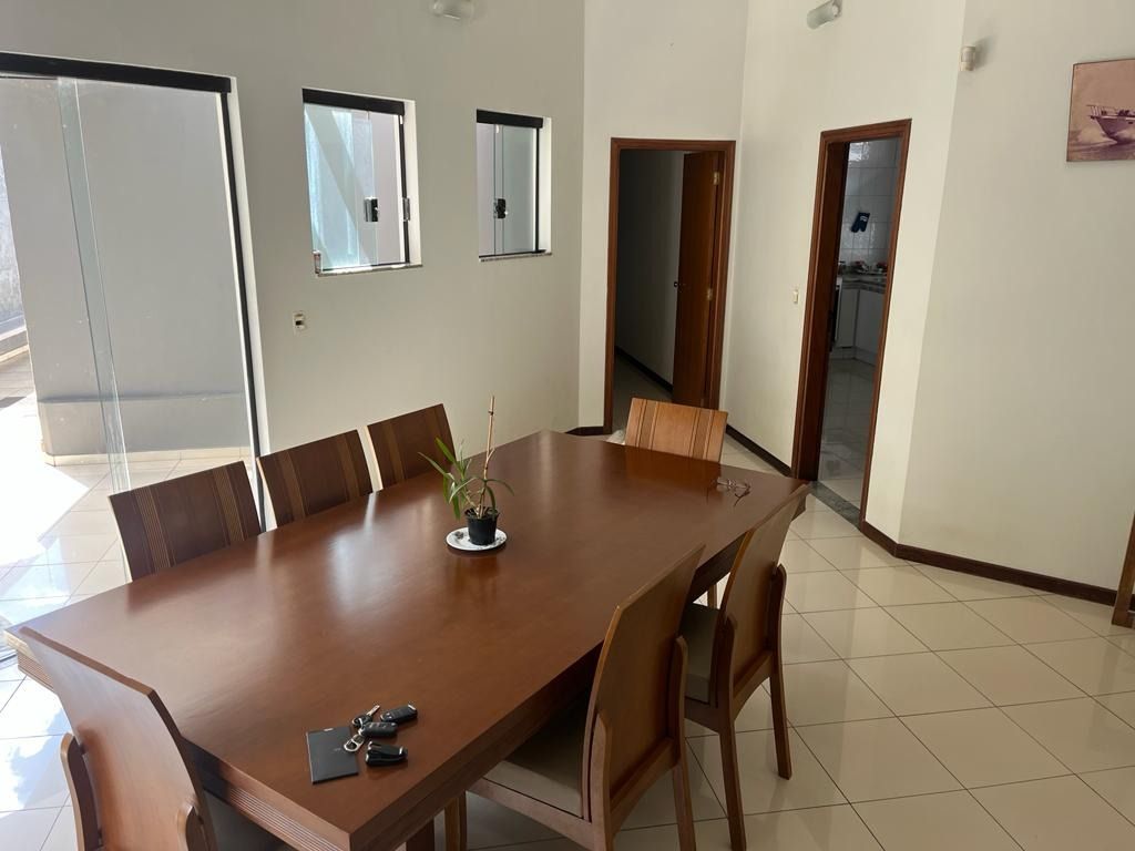 Venda de Casas / Padrão na cidade de Araraquara