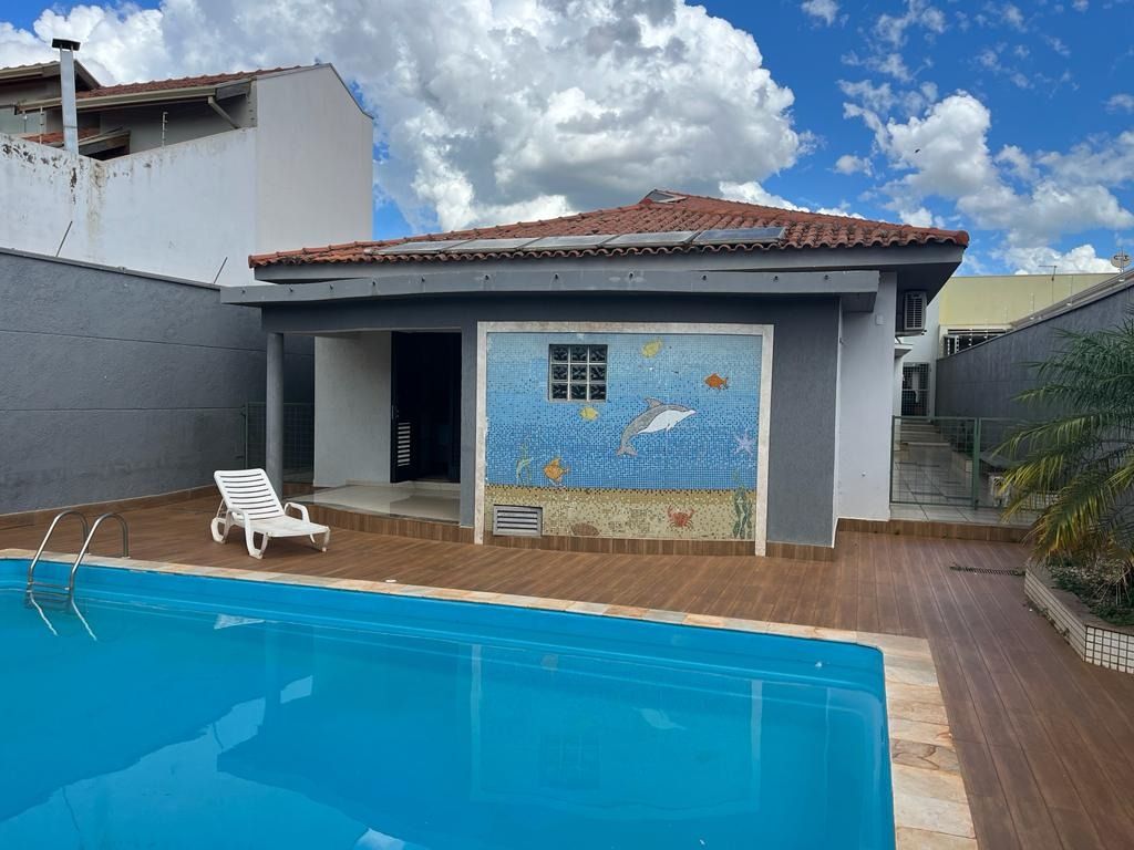 Venda de Casas / Padrão na cidade de Araraquara
