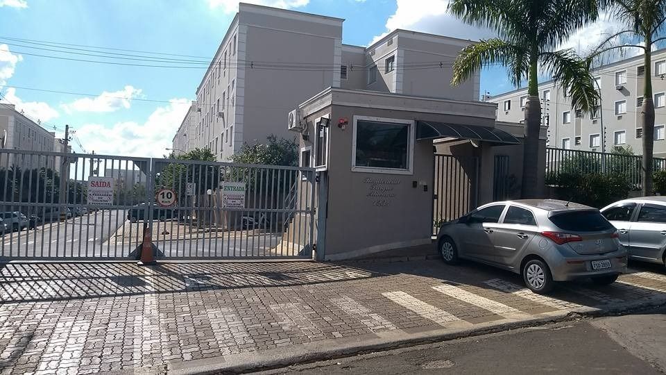 Venda de apartamentos / padrão na cidade de araraquara