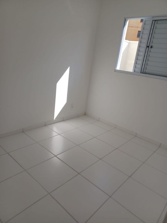 Venda de apartamentos / padrão na cidade de araraquara