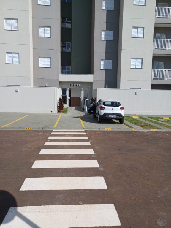 Venda de apartamentos / padrão na cidade de araraquara