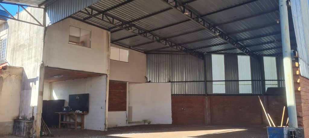 Venda de comercial / barracão/galpão na cidade de araraquara