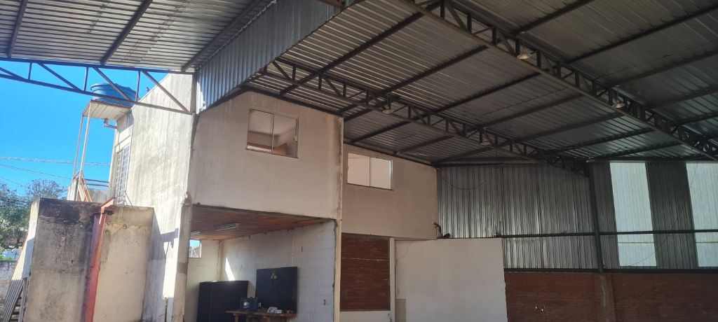 Venda de comercial / barracão/galpão na cidade de araraquara