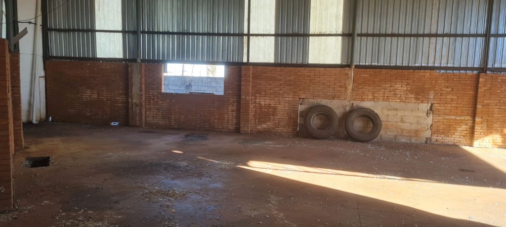 Venda de comercial / barracão/galpão na cidade de araraquara