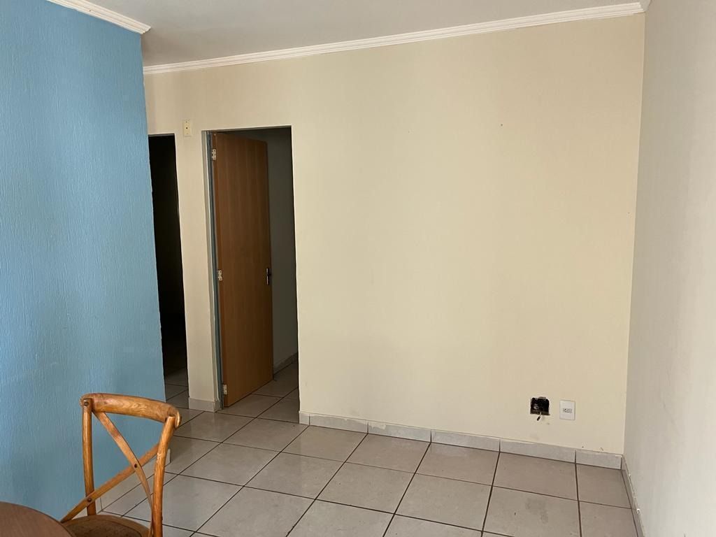 Venda de apartamentos / padrão na cidade de araraquara