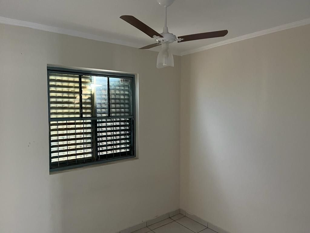 Venda de apartamentos / padrão na cidade de araraquara