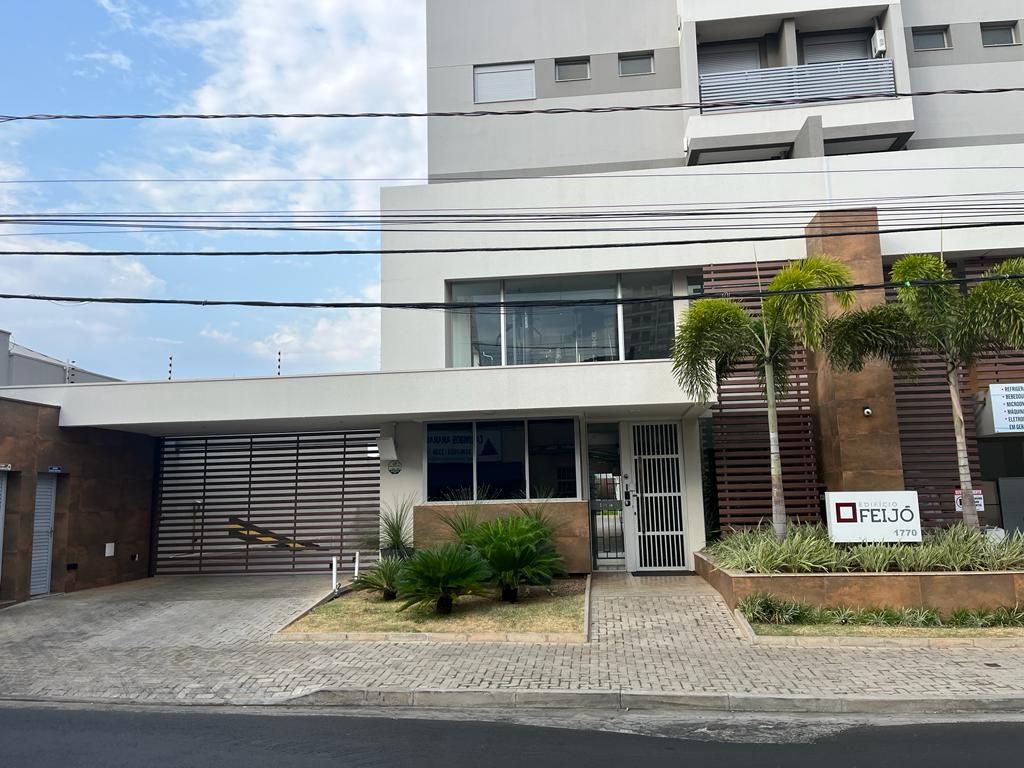 Venda de apartamentos / padrão na cidade de araraquara