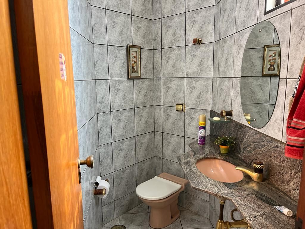 Venda de Casas / Padrão na cidade de Araraquara