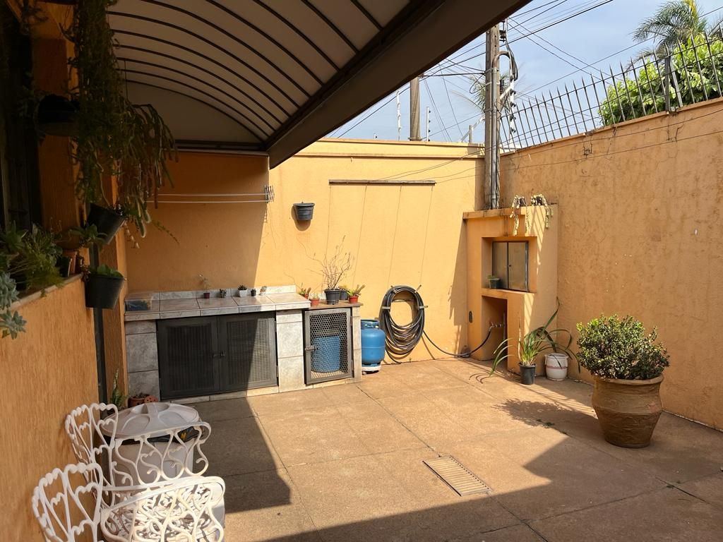 Venda de Casas / Padrão na cidade de Araraquara