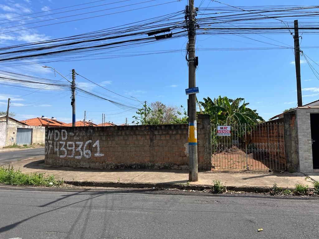 Venda de terreno / lote na cidade de araraquara