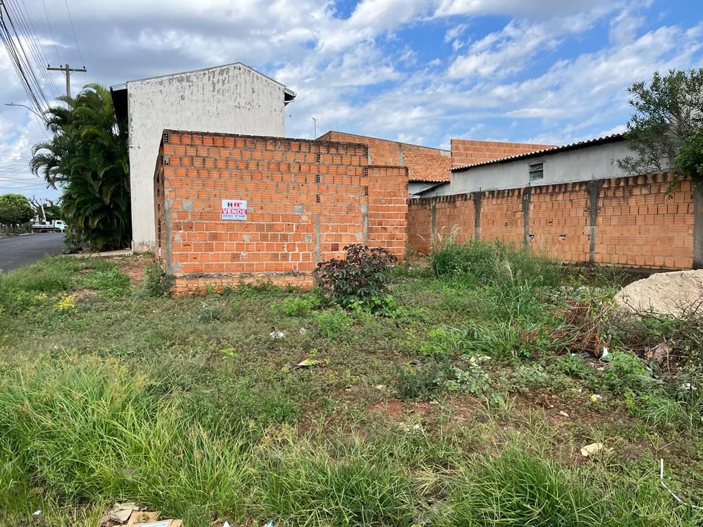 Venda de terreno / lote na cidade de araraquara
